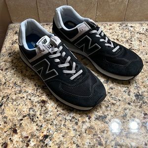 NWOT New Balance Classic 574 Men’s Black Tennis Shoes